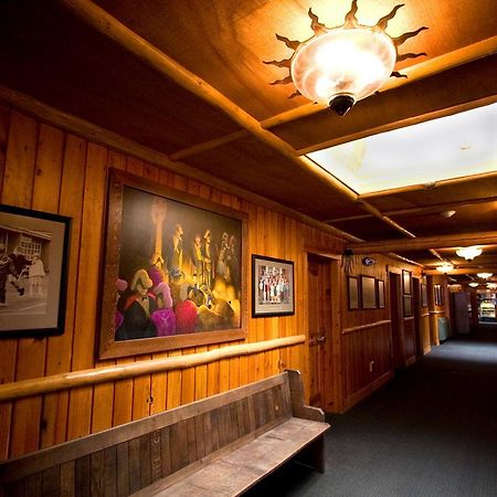 Mcmenamins Old St. Francis School Hotell Bend Eksteriør bilde