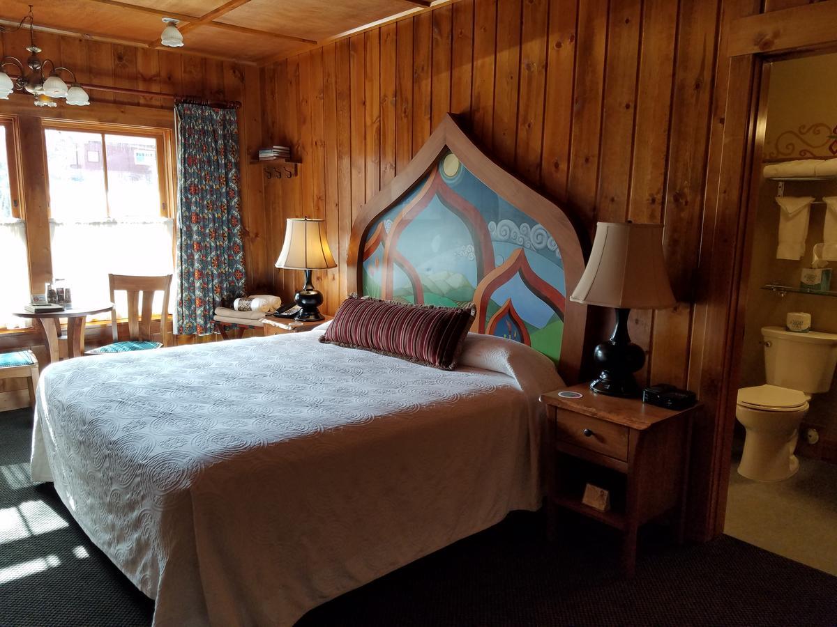 Mcmenamins Old St. Francis School Hotell Bend Eksteriør bilde