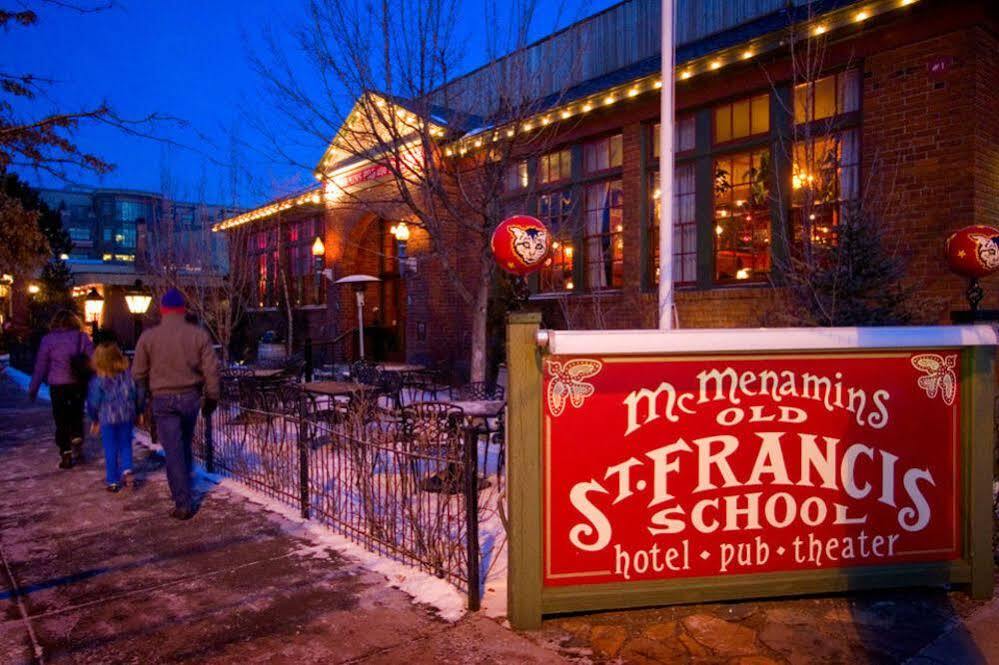 Mcmenamins Old St. Francis School Hotell Bend Eksteriør bilde