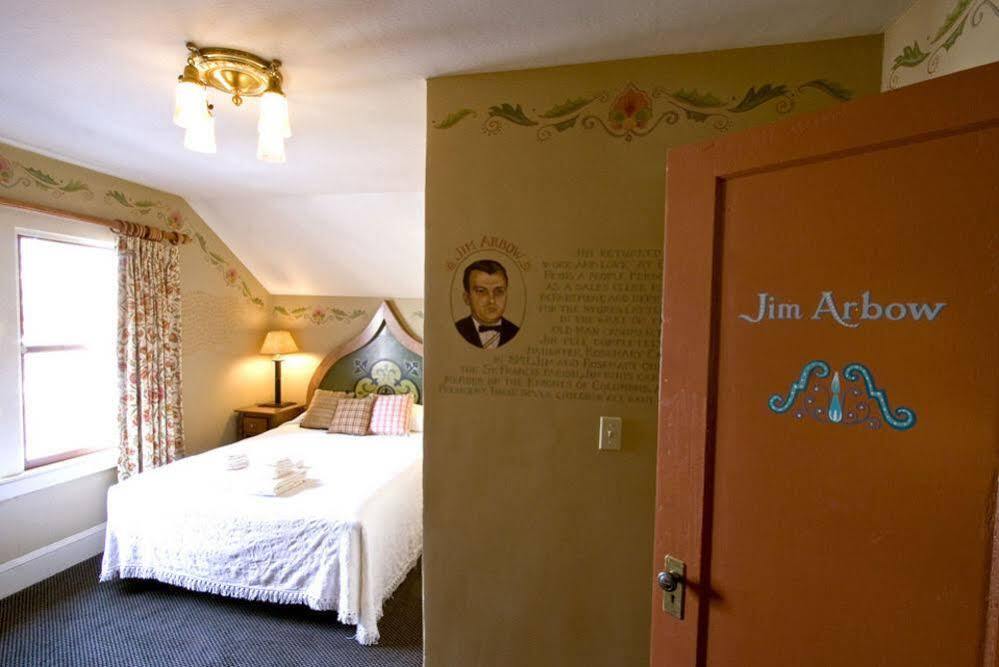 Mcmenamins Old St. Francis School Hotell Bend Eksteriør bilde